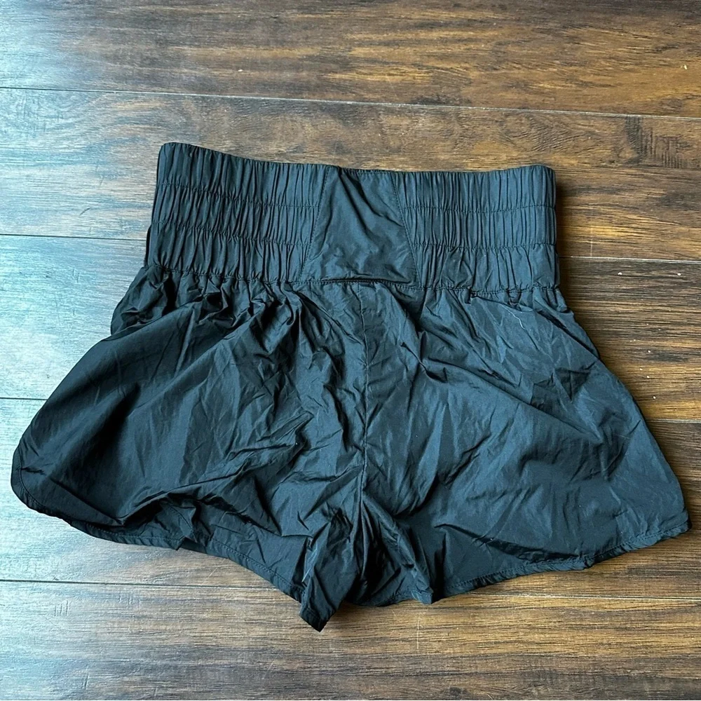 Automet Black High Waisted Shorts With Pockets